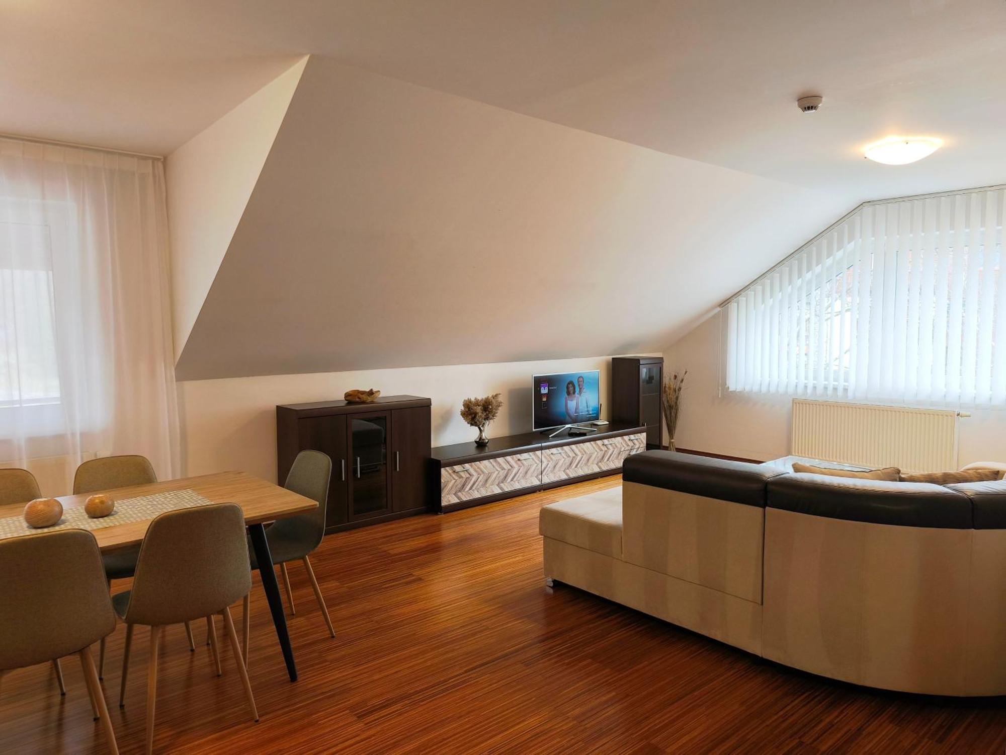 Apartments Tatra Olla - Tatranska Lomnica Bagian luar foto